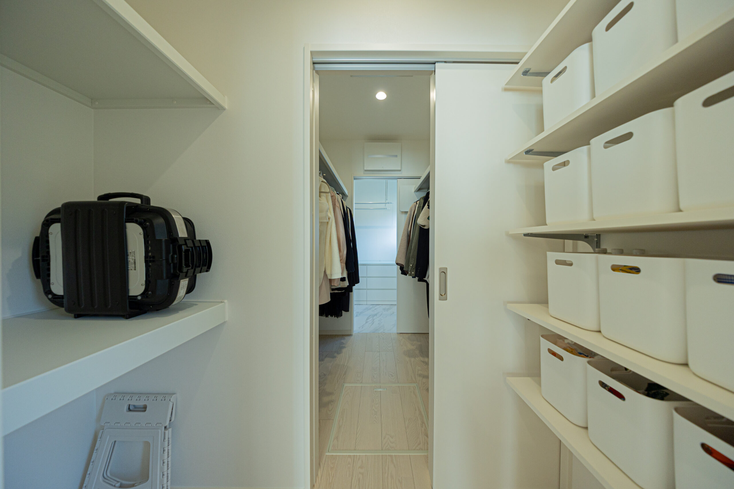 暮らしやすさを重視した収納と動線に拘った住まい