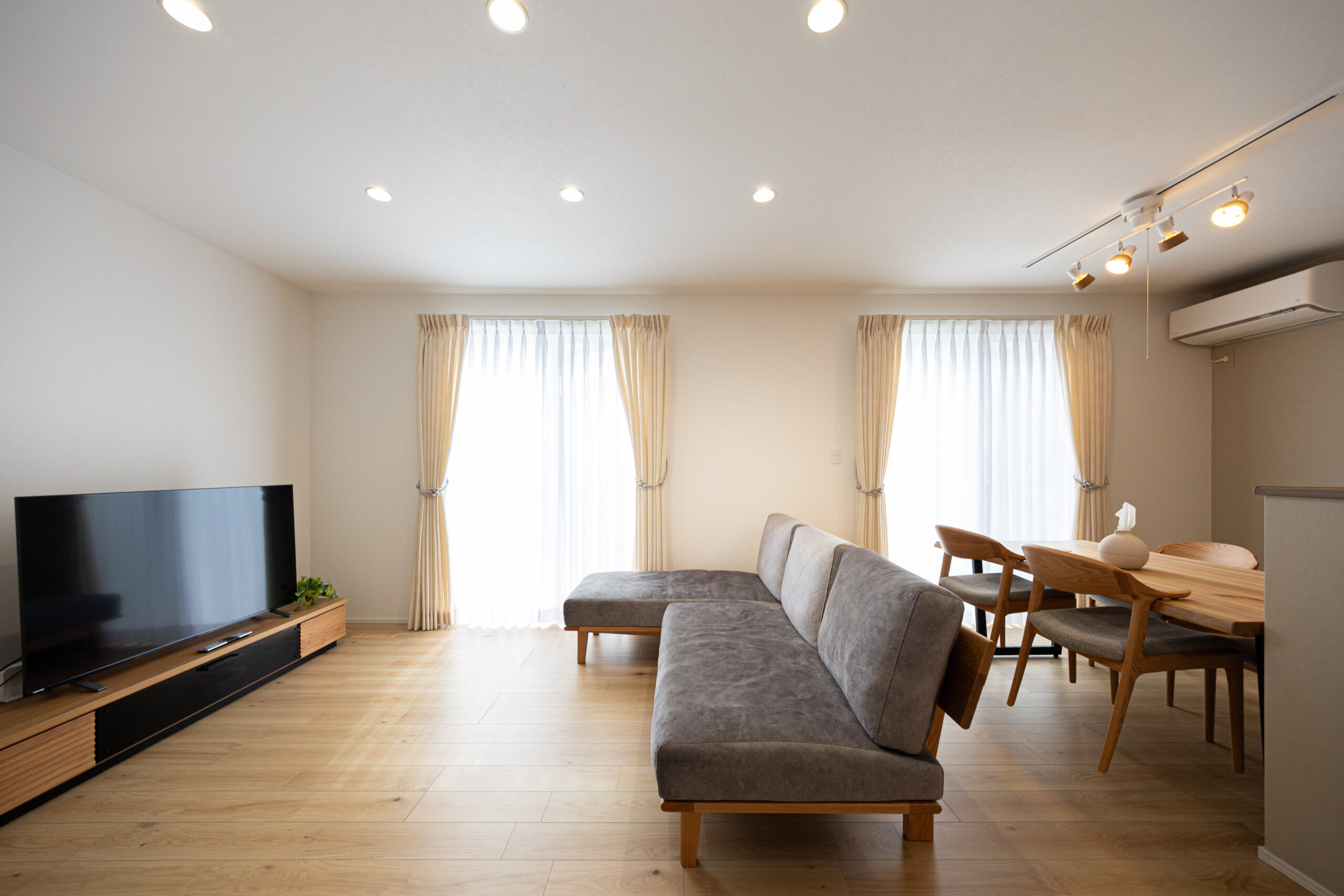 やさしい光に包まれるナチュラルハウス