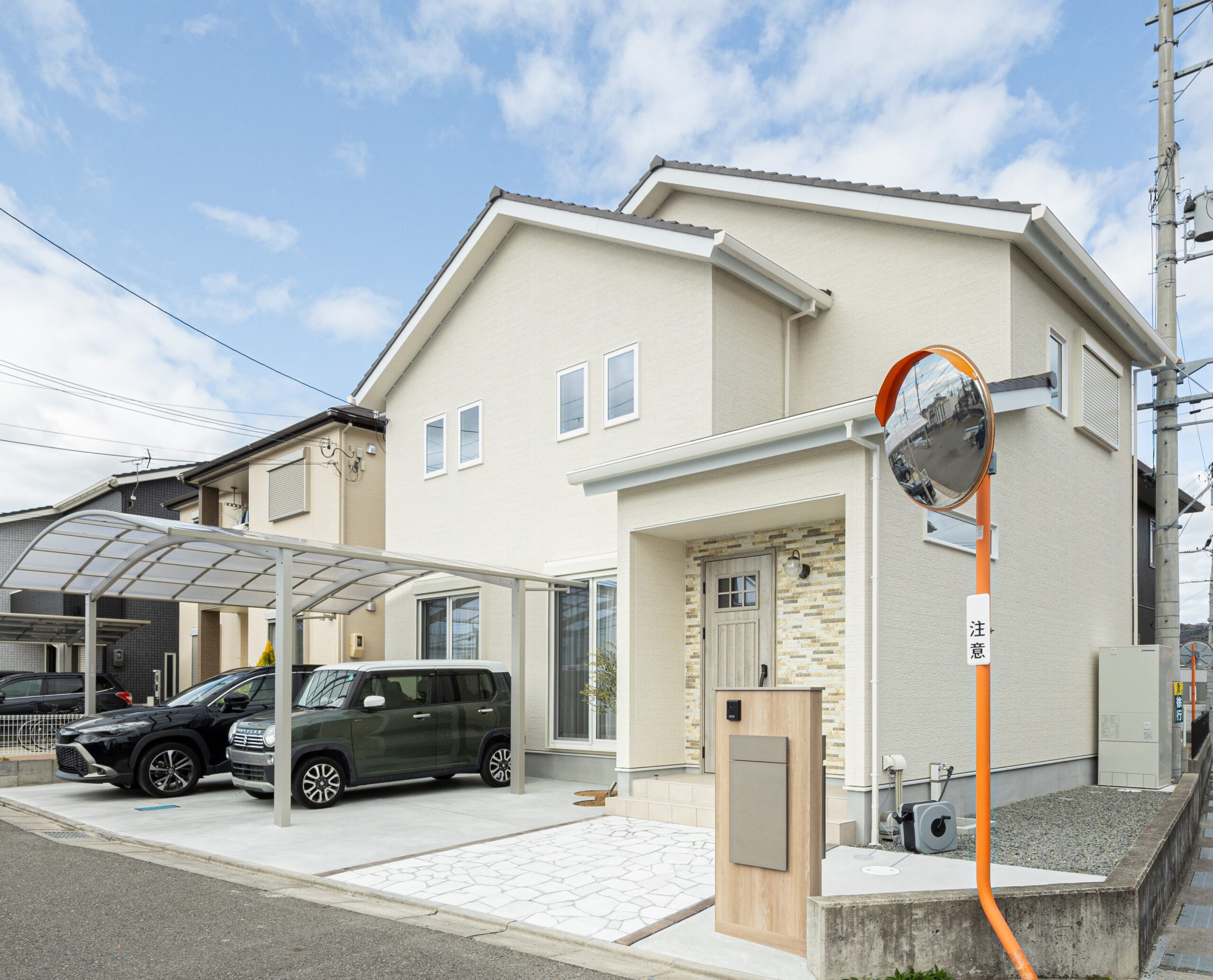 やさしい光に包まれるナチュラルハウス