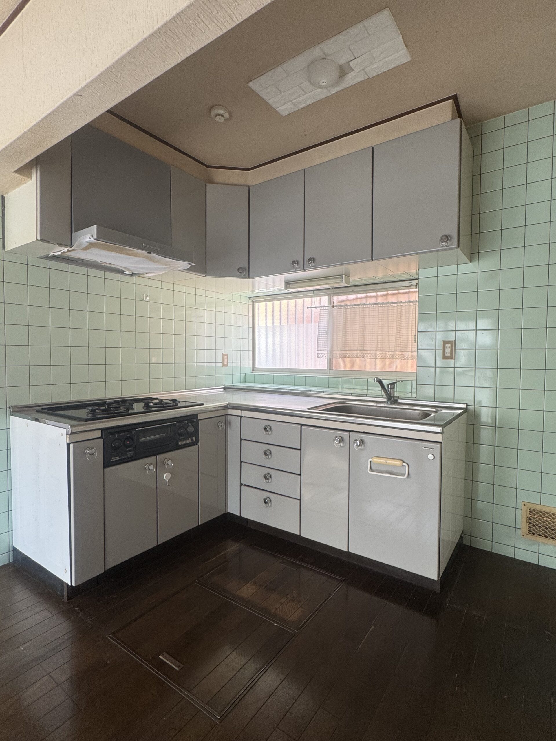 K835　曽屋